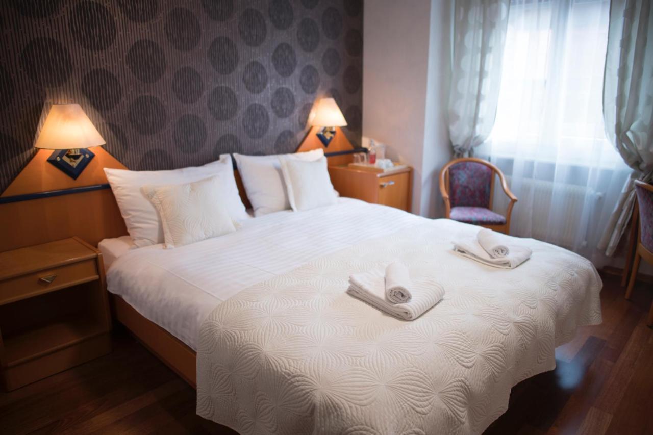 Hotel Regina Лозанна Екстер'єр фото